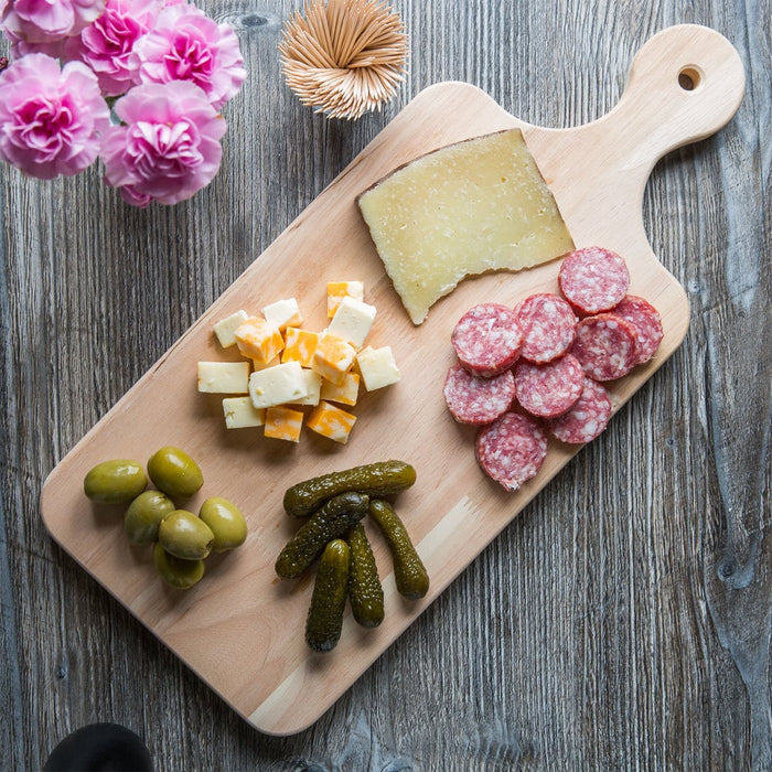 18" x 8" x 3/4" Large Wooden Bread / Charcuterie Cutting Board with Handle